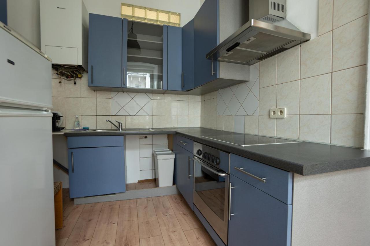 Lovely 1-Bedroom Apartment Next To Praterstern Vienna Exterior photo